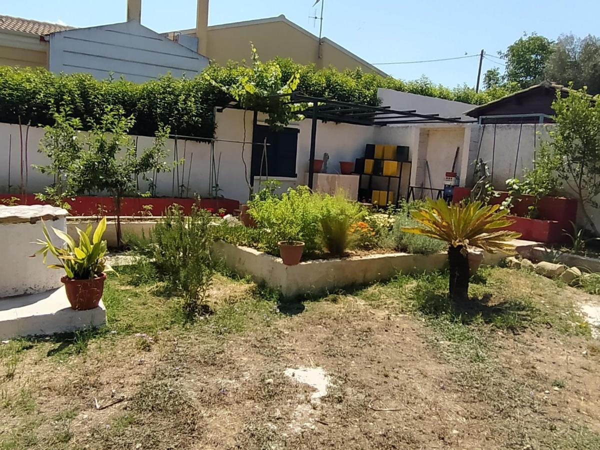 House In The Country ξενώνας Βάτος Εξωτερικό φωτογραφία
