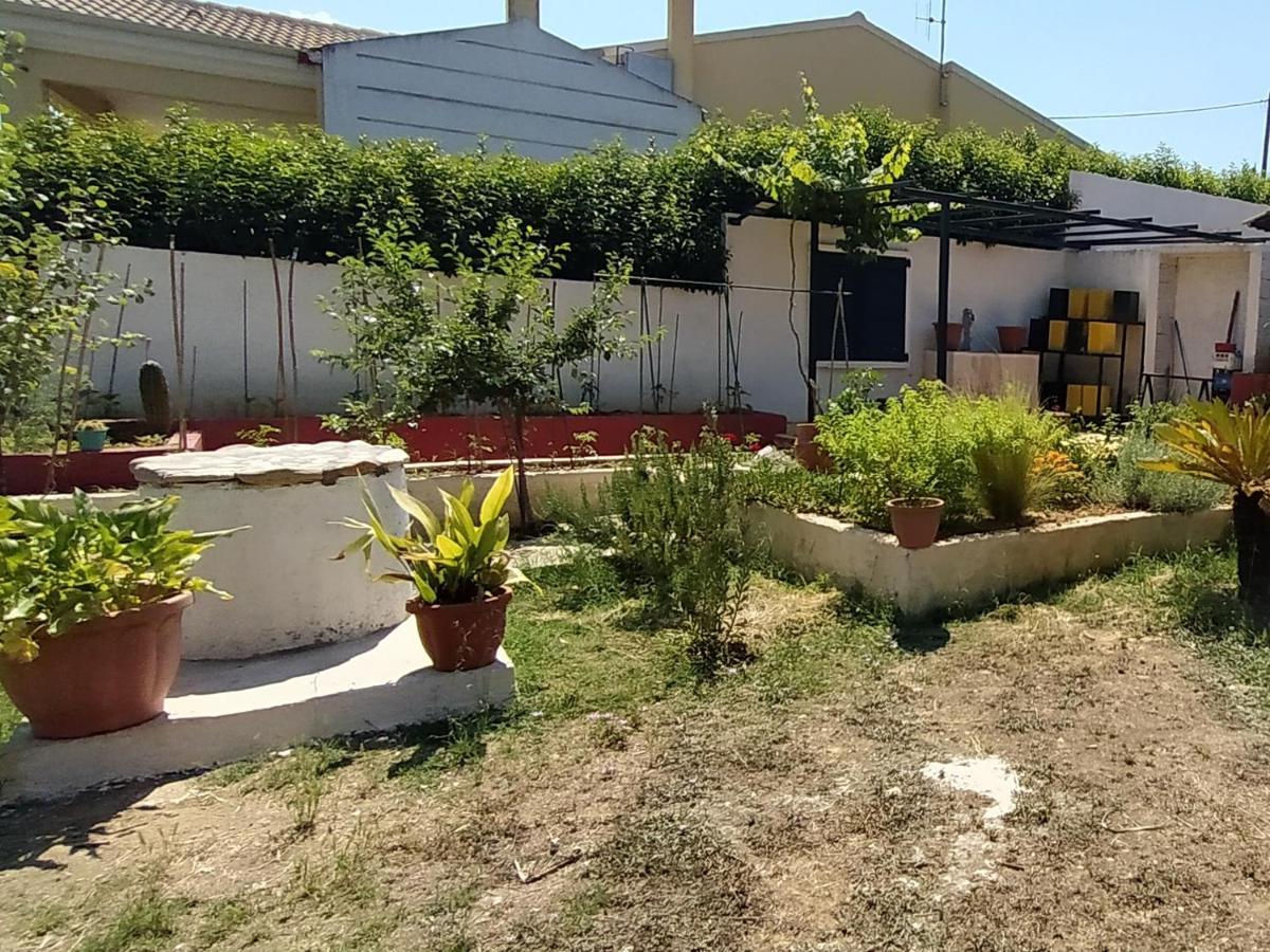 House In The Country ξενώνας Βάτος Εξωτερικό φωτογραφία