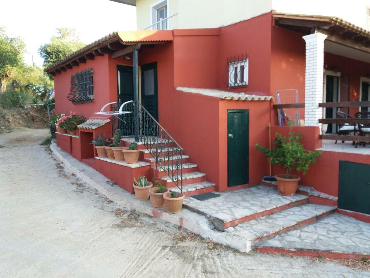 House In The Country ξενώνας Βάτος Εξωτερικό φωτογραφία
